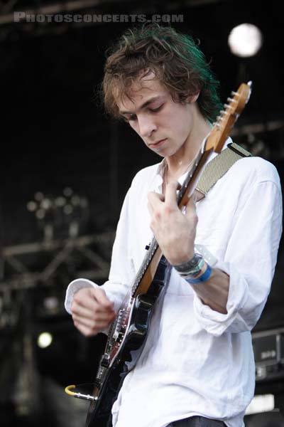 MYSTERY JETS - 2006-06-24 - CERGY - Base de Loisirs - 